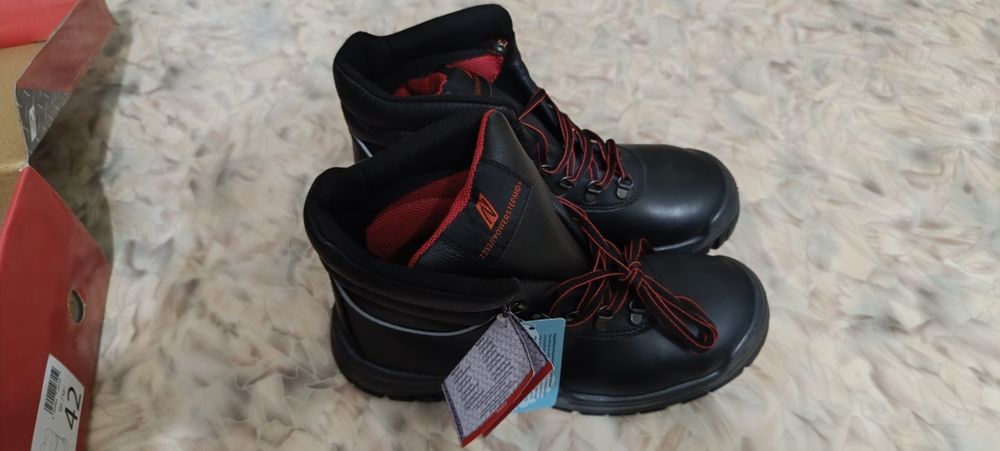 Продам ботинки power step mid +