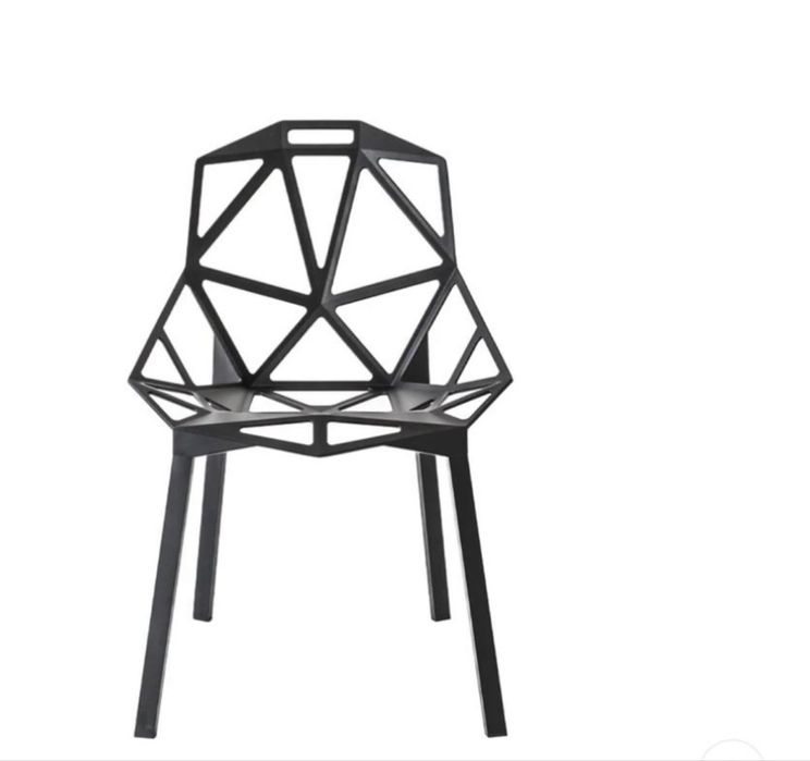 Vand 3 scaune de firma “Chair-One”