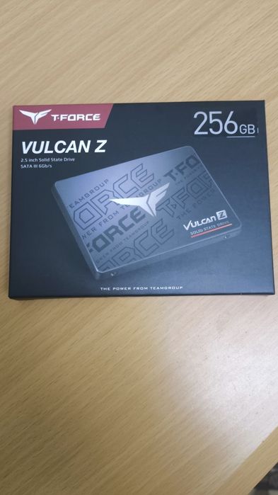 SSD sata3 256gb новый запечатан
