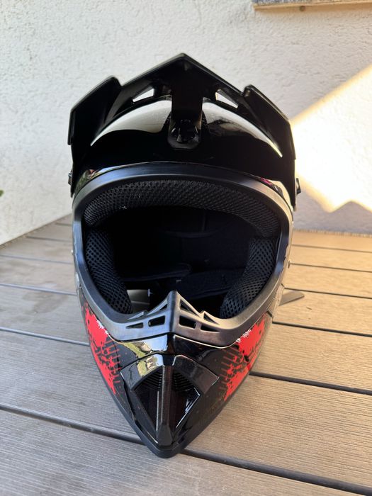 Casca moto trotineta cross downhill , marimea M sau L , NOU