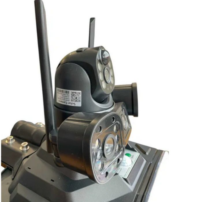 Улична соларна лампа и Smart камера за видеонаблюдение 2 в 1