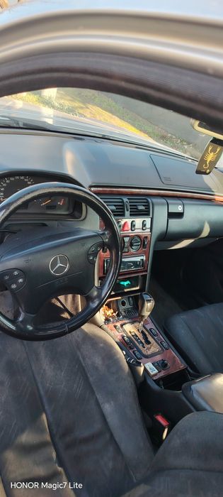 Мерцедес 2,2 цди