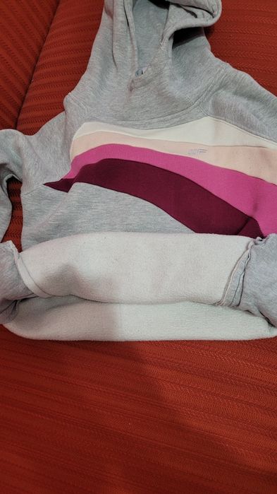 Vand haine de fete mărimea S