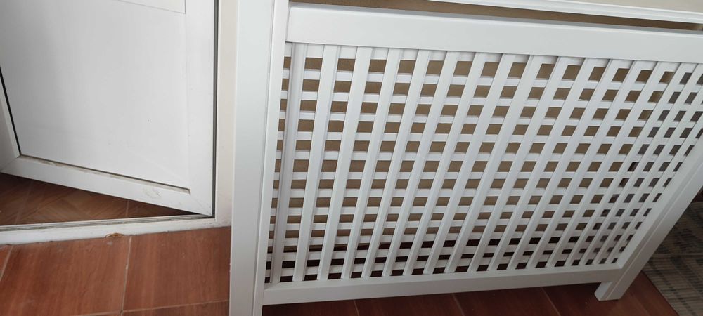 Masca calorifer alba. noua din lemn masiv de fag