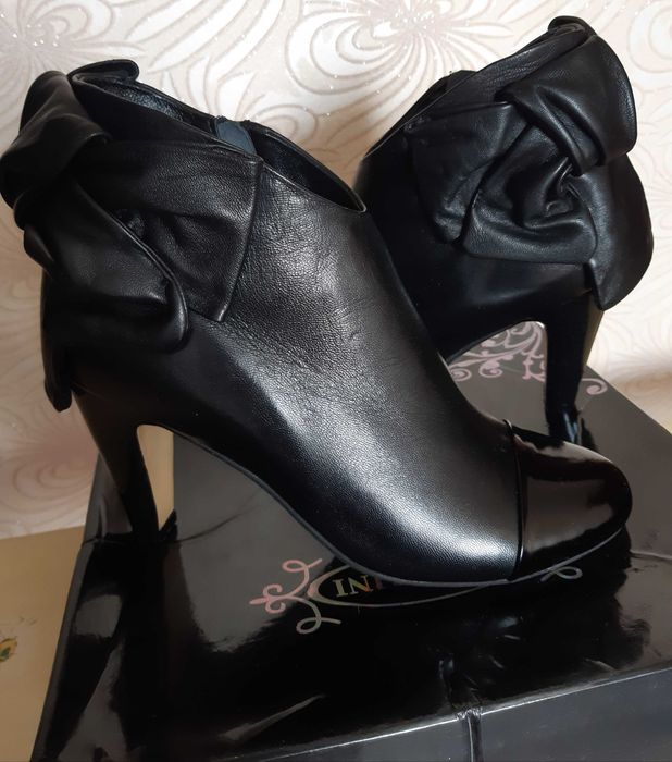 Зимние  сапоги , ботинки