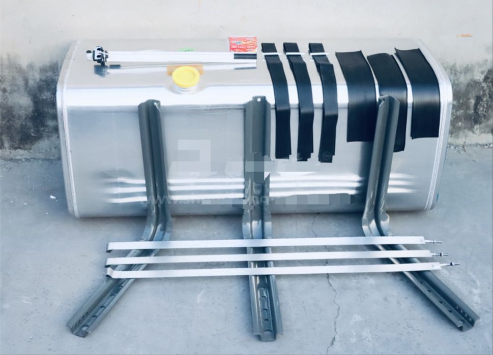 Бак топливный 800 л