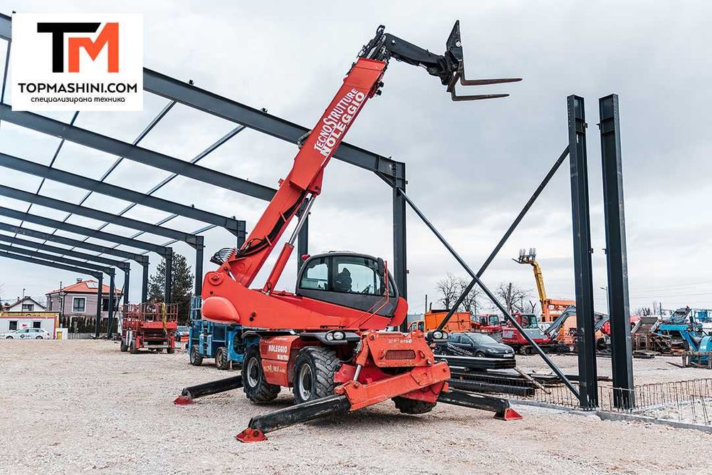 Ротационен телескопичен товарач Manitou MRT 2150 Privilege