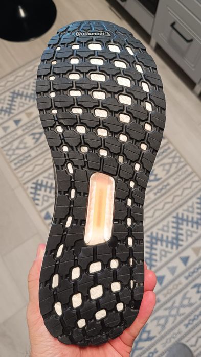 Adidas Ultraboost 45 ca noi 180 ron