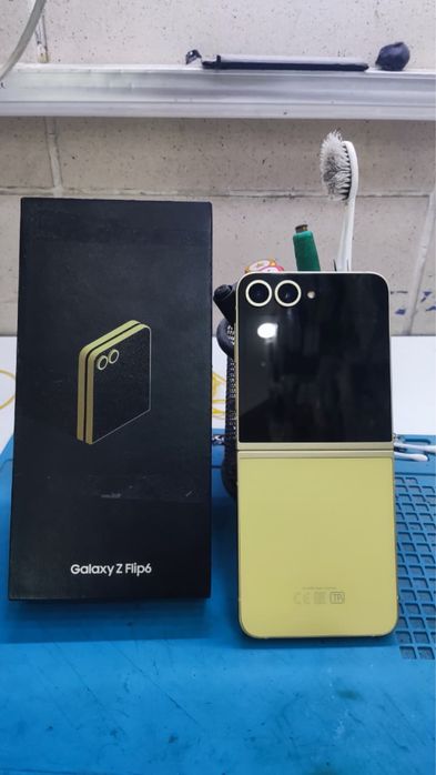 Samsung z flip 6