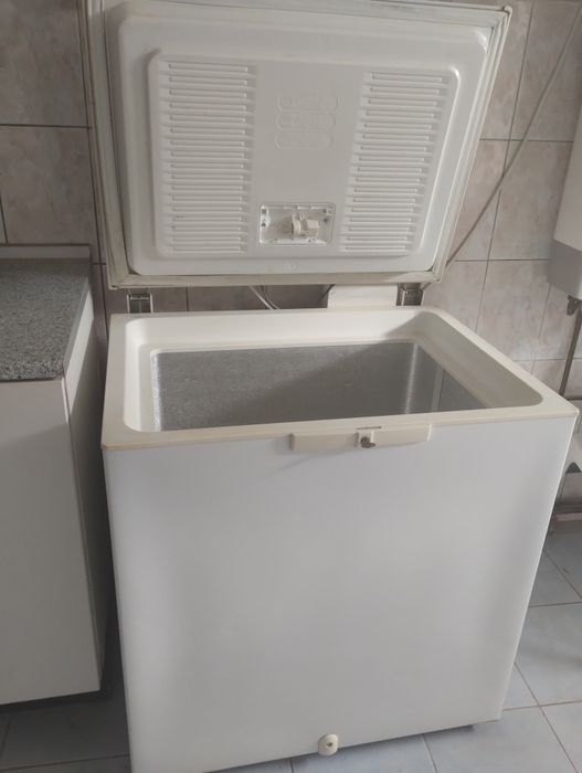 Ladă frigorifică Whirlpool 170L - Îngheață perfect / Preț redus