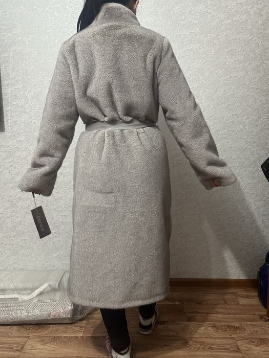 Продам эко шубу новая