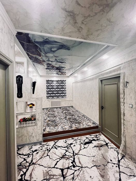 Центрде кирпичный домда 5этажда 4 ханалы кв сатылады