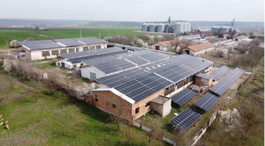 Фотоволтаична централа 880 kWp  Присъединена! върху промишлен обект