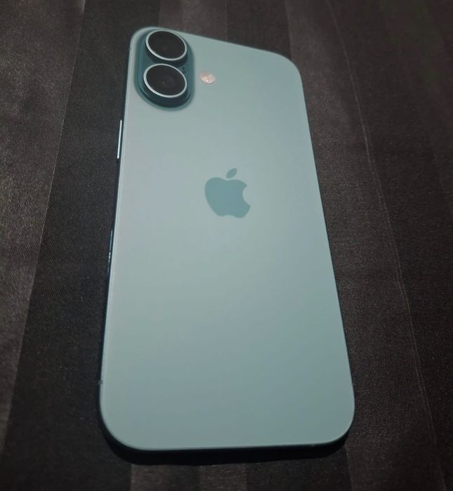 iPhone 16. 128 / 100% akb