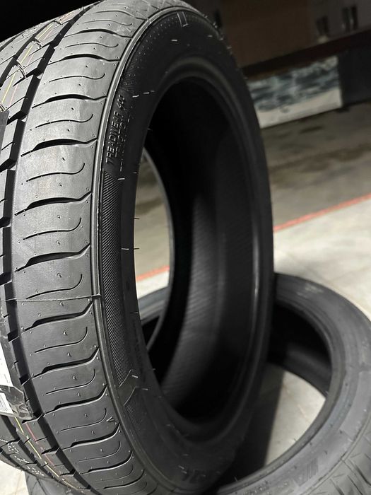 Нови летни гуми ARIVO ULTRA ARZ4 255/40R19 100W XL НОВ DOT