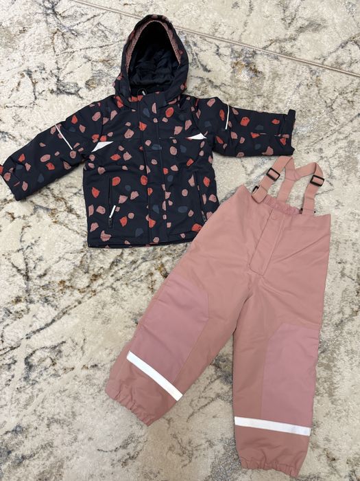 Комбинезон на девочку