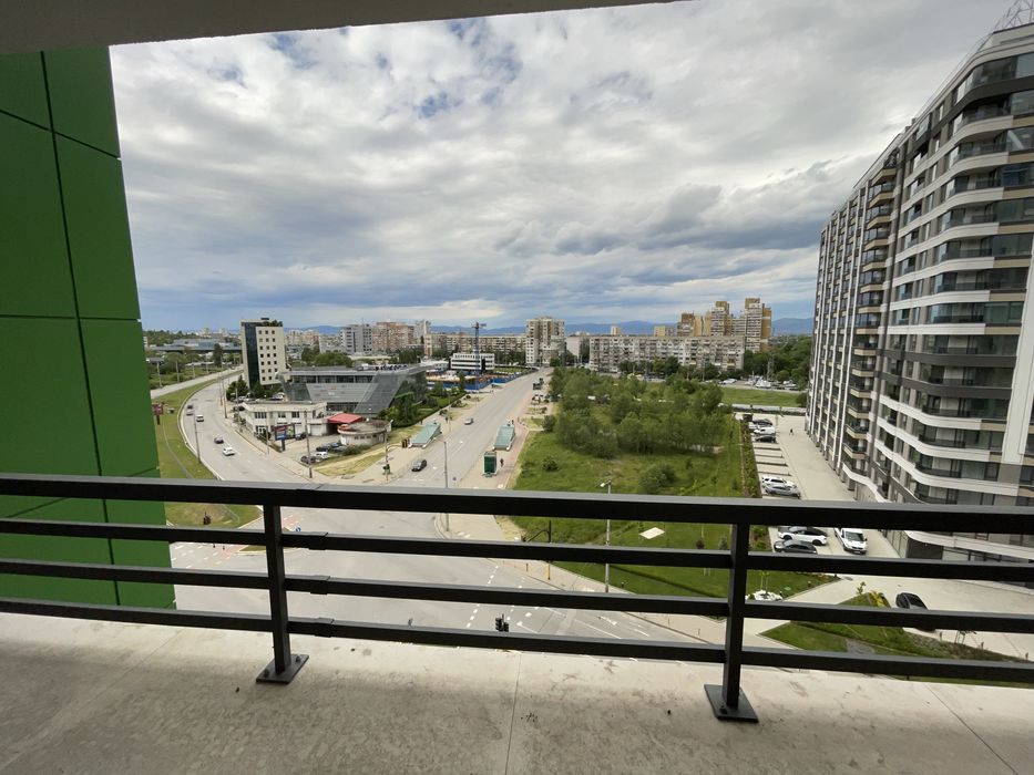 Двустаен Апартамент в Дружба