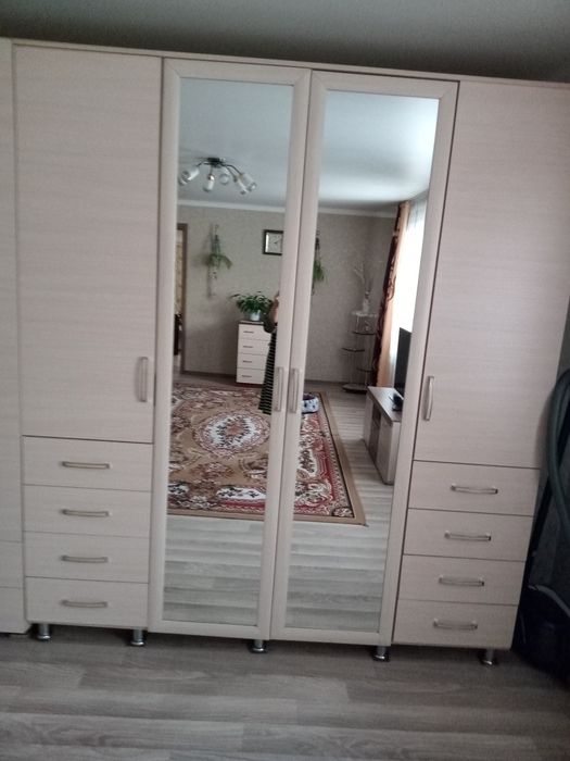 Продам мебель в хорошем состоянии