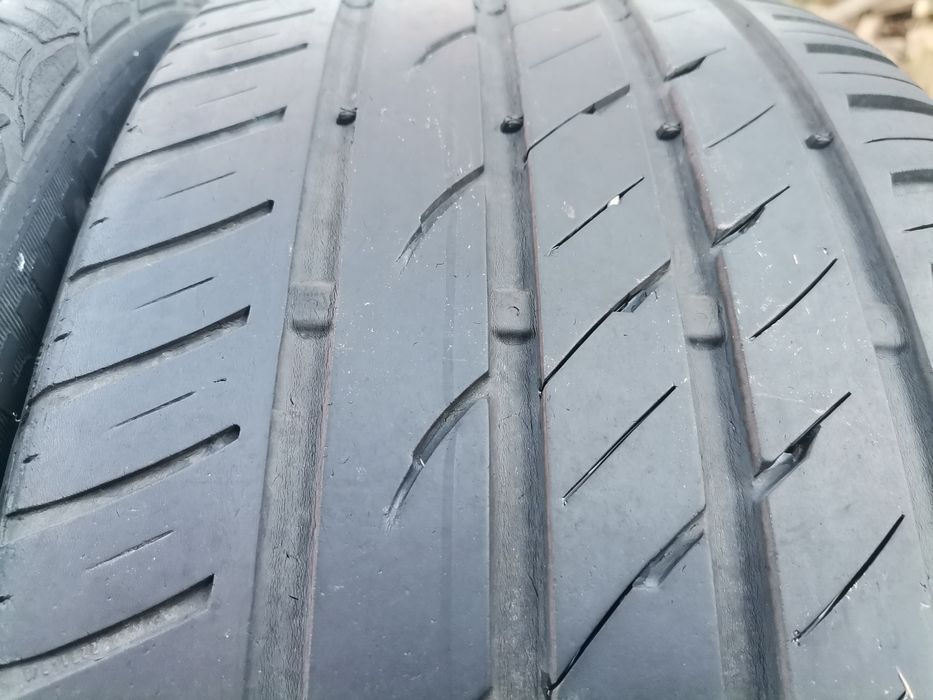 2бр летни гуми 235/45/17