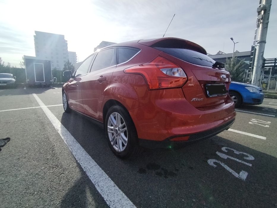 FORD Focus 2013 — imagine 8