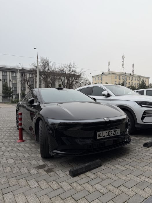 Zeekr 007 2024 — 4