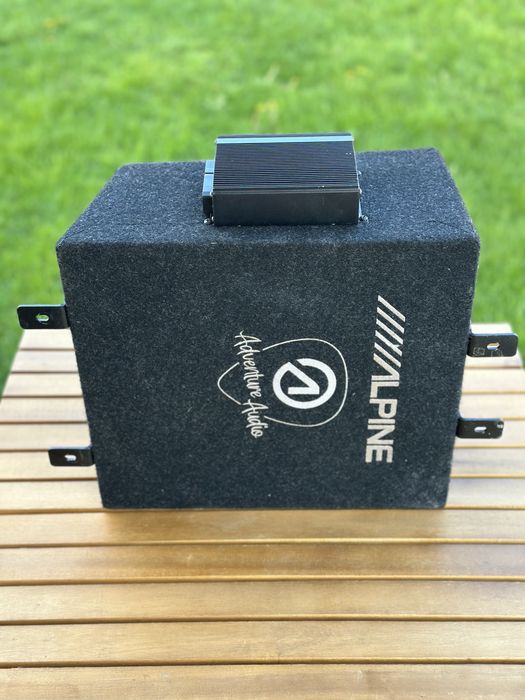 Subwoofer Amplificator Alpine EXA-21MT010 Adventure Series Amp Alpine PDA-S210T6 Stare foarte buna Volkswagen T5 T6