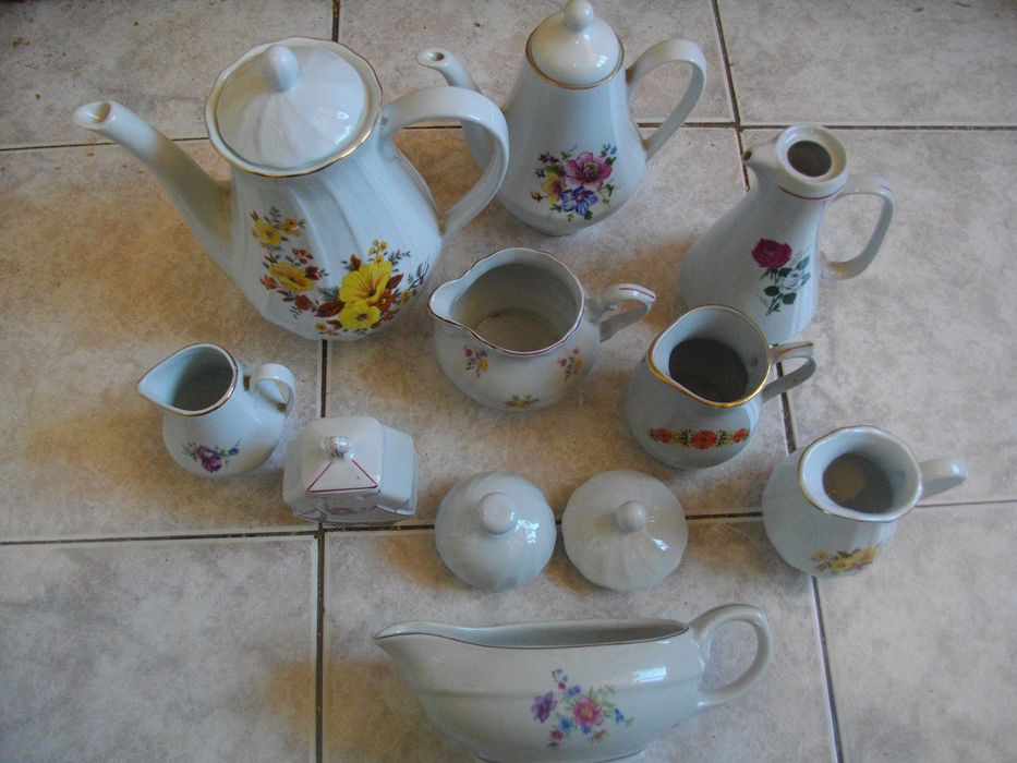 Стар Български Ретро Сервиз-От Соца-14 Части-Завод "Китка"-Н.Пазар