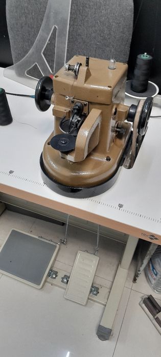 Продаётся  скарняжная  машина