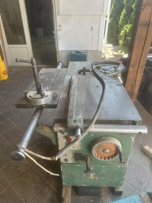Combinata tamplarie circular si freza