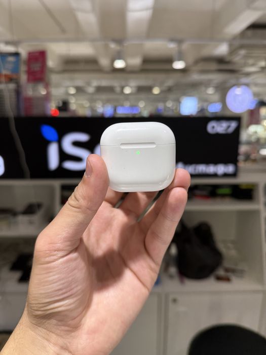 AirPods 4  (ANC)