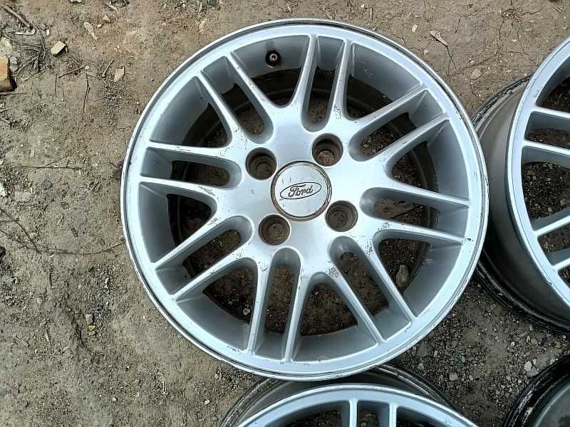 Продам оригинальные легкосплавные диски "Ronal" на Ford Focus