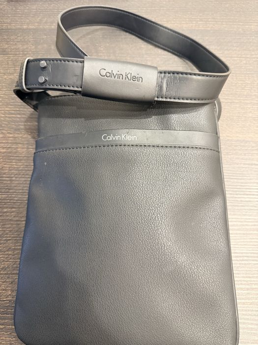 Borsetă bărbați nouă Calvin Klein