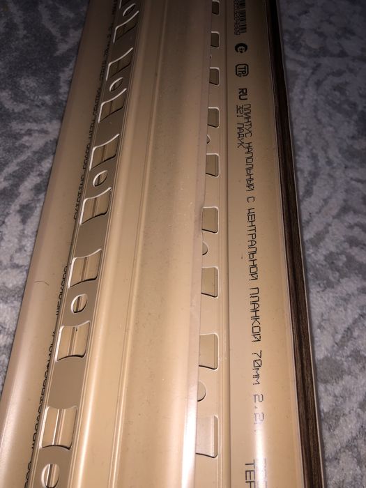 Плинтус 321 Падук