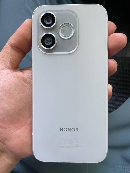 Honor 600 Lite 8+16/256 GB Ideal holatda
