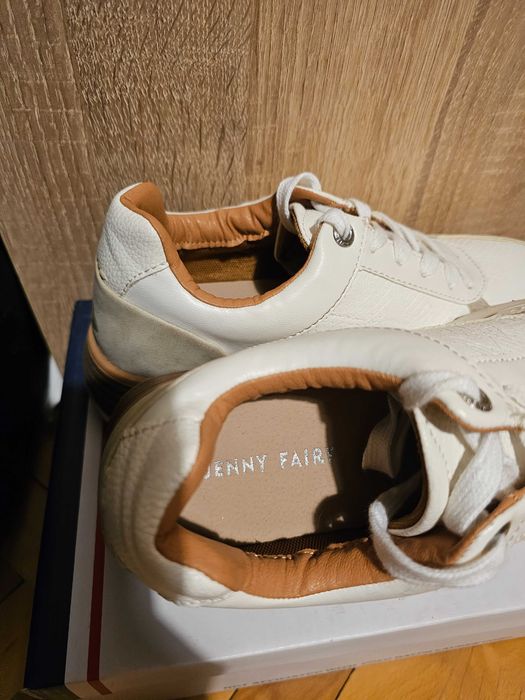 Бели маратонки/ кецове Jenny Fairy