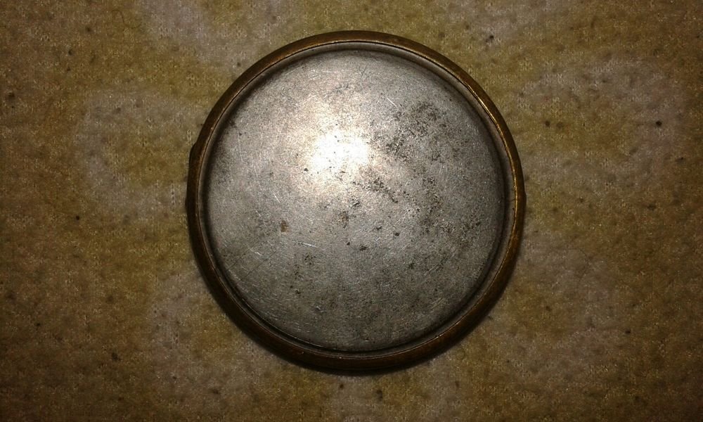 Стара пудриера