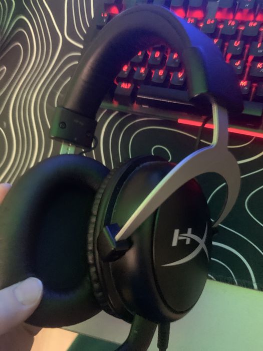 наушники hyperx clouds