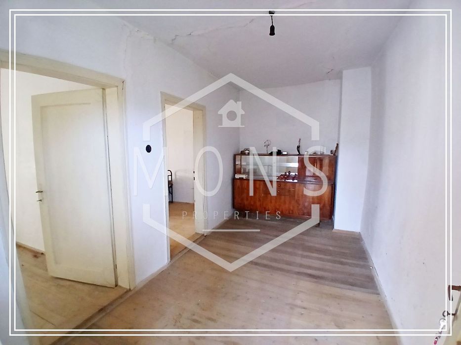 Продава се Къща в с. Сенник, Област Габрово - 200 кв.м за 112 €/кв.м - Снимка #1