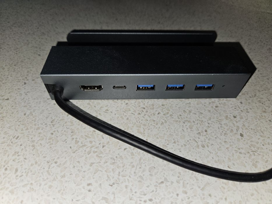 Док станция для Steam Deck