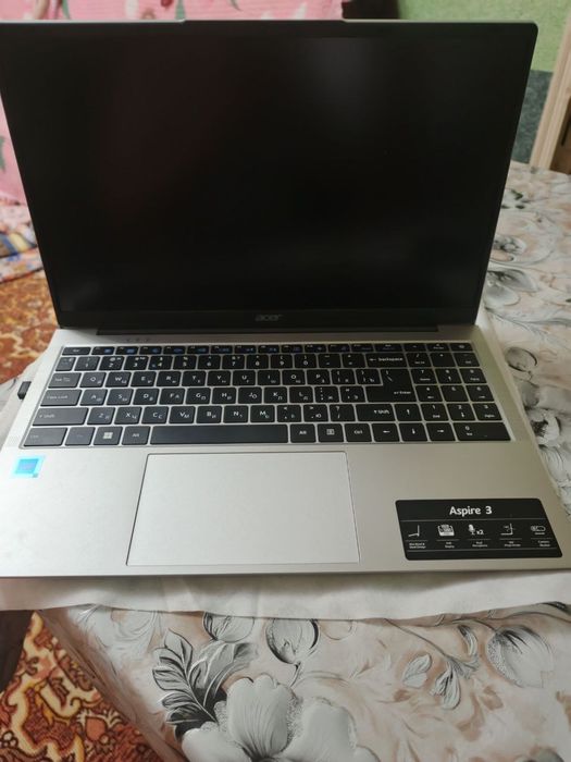 Ноутбук новый. Неиспользованный