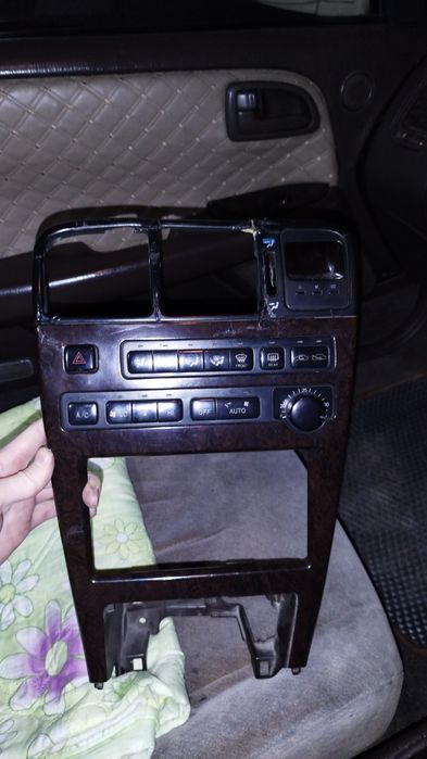 Центральная консоль (борода)