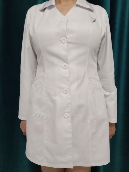 Продам медицинские халаты