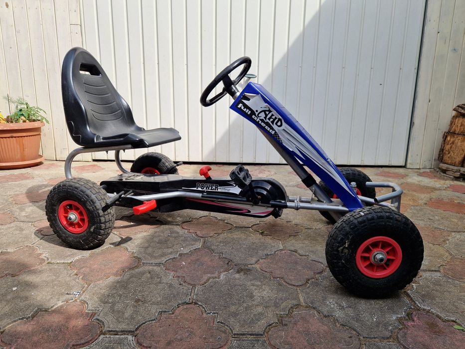 Kart cu pedale si roti gonflabile 6-15 ani