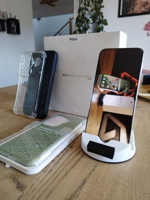Huawei Pura 70 Ultra in stare foarte bună