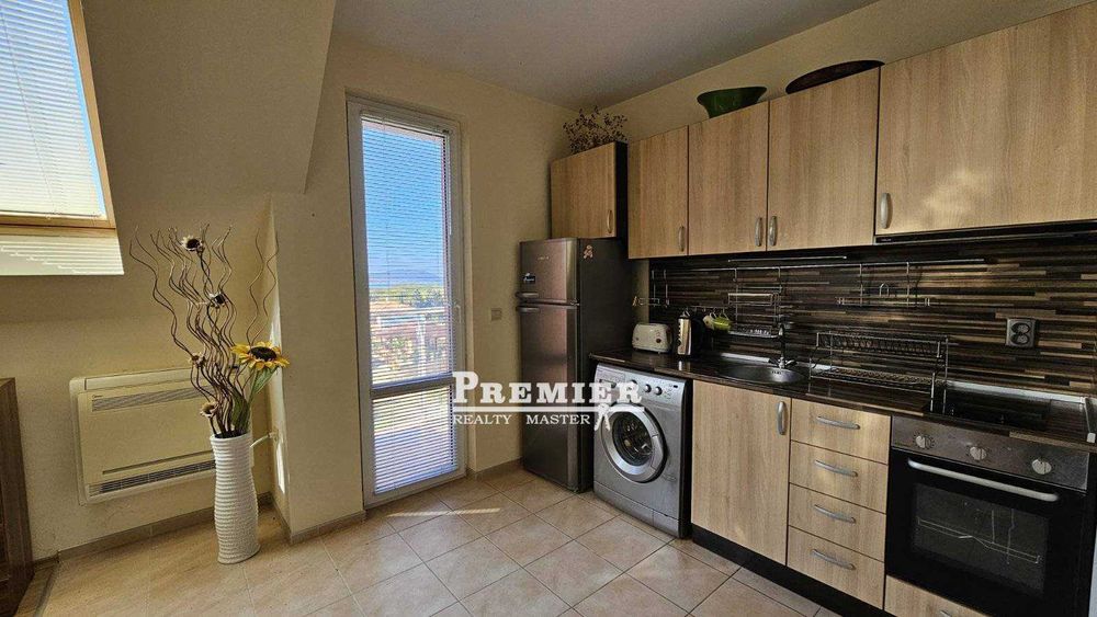 Продава се Двустаен апартамент в Черноморец - 70 кв.м за 1429 €/кв.м - Снимка #8