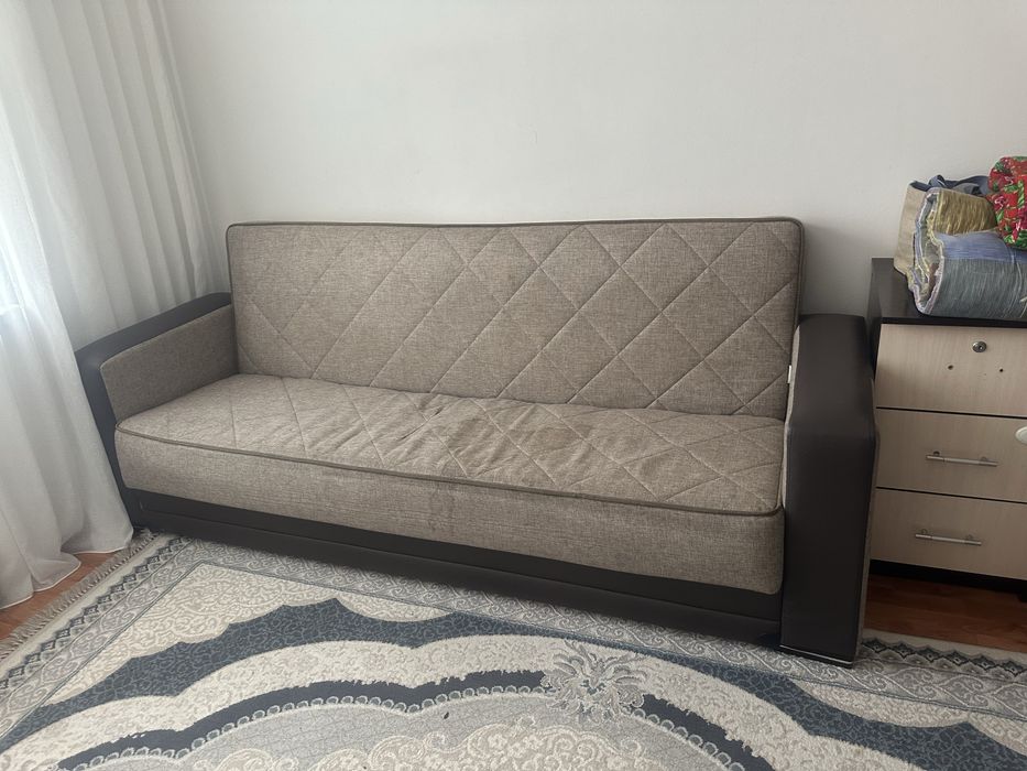 Диваны 2 штуки состояние