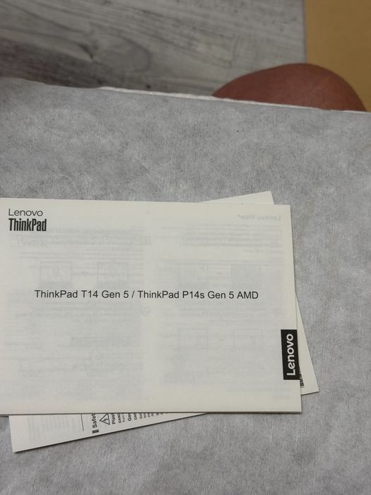 Lenovo ThinkPad T14 Gen5 AMD Ryzen 5 PRO 8540U