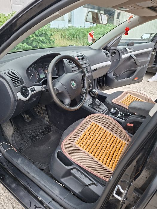 SKODA Octavia 2007 — imagine 4