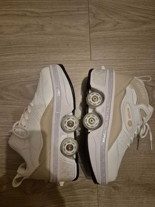 Adidasi cu role marimea 37