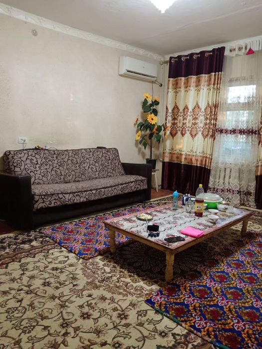 Уй сатылады 4 комнота А.Досназаров 87 кв 4